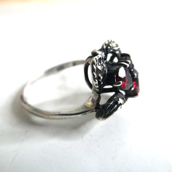 Sterling Silver Garnet Flower Vine Leaf Marcasite Finger Ring Vintage 925 Red - Picture 3 of 7